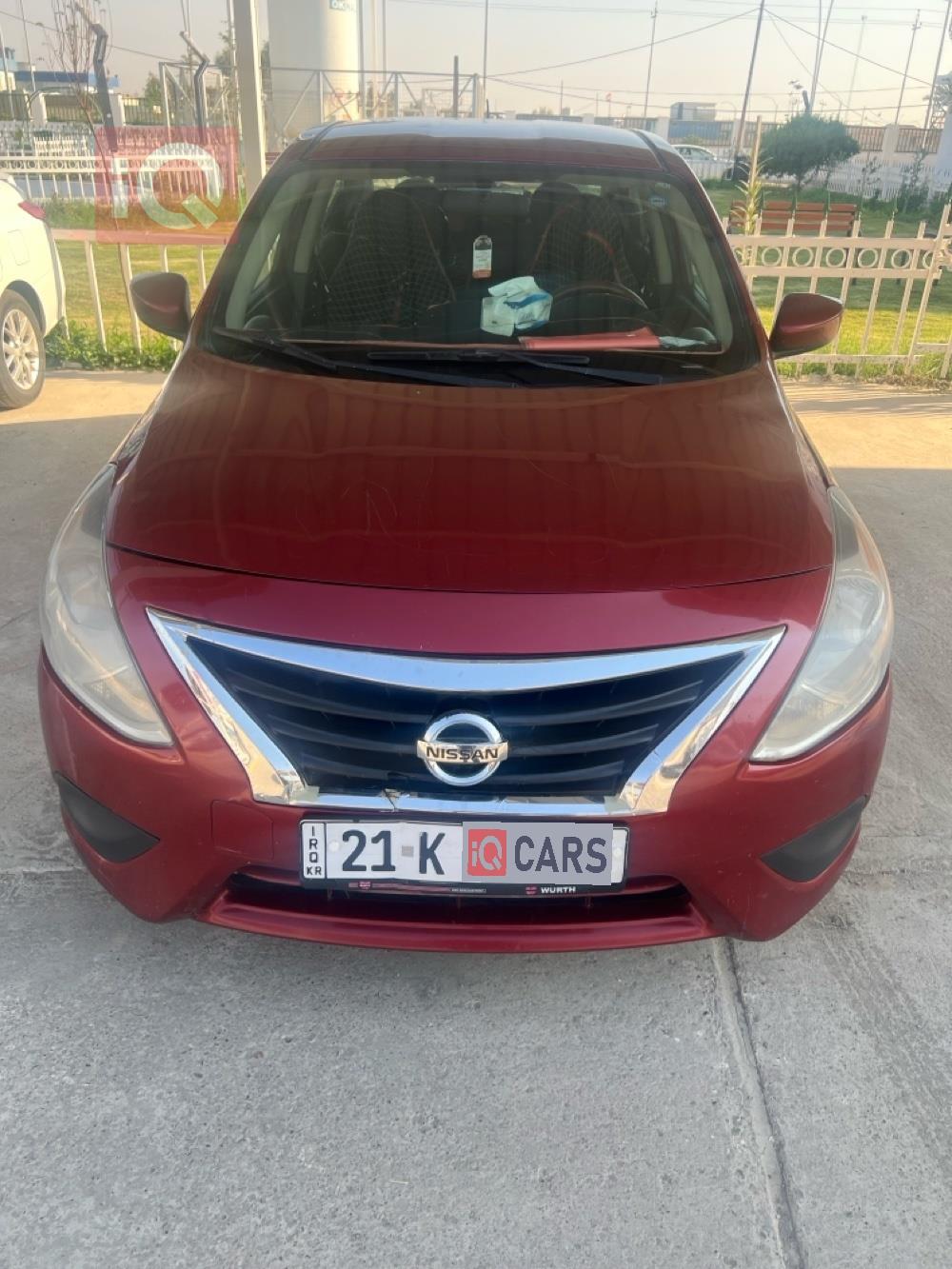 نیسان ڤێرسا